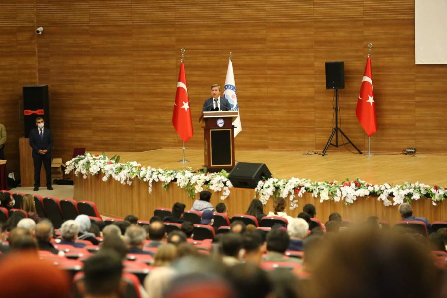 “Bu şehir için bir fikriniz olabilir, projeniz olabilir biz bunu önemsiyoruz”