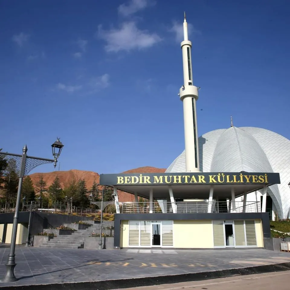 Bedir Muhtar Külliyesi Cuma Namazıyla Açılış Yapıyor