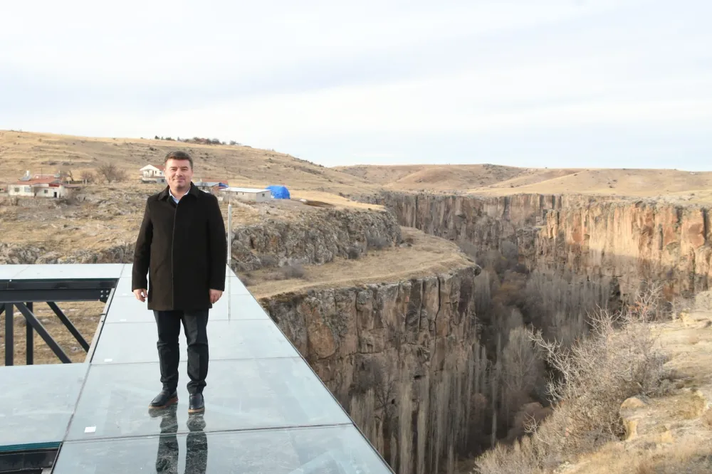 DİNÇER,Ihlara’da hayata geçirilen Cam Teras Projesi’nde yürütülen çalışmaları yerinde inceledi