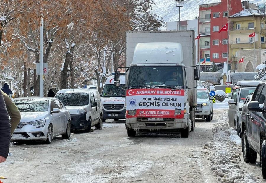 Aksaray’dan gönderilen ilk yardımlar deprem bölgesine ulaştı