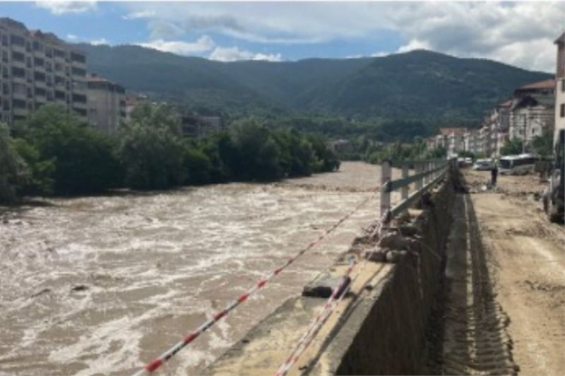 Sel mağduru işverenlere prim erteleme kararı