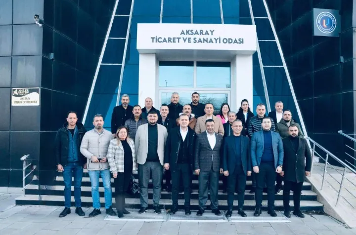 İYİ
