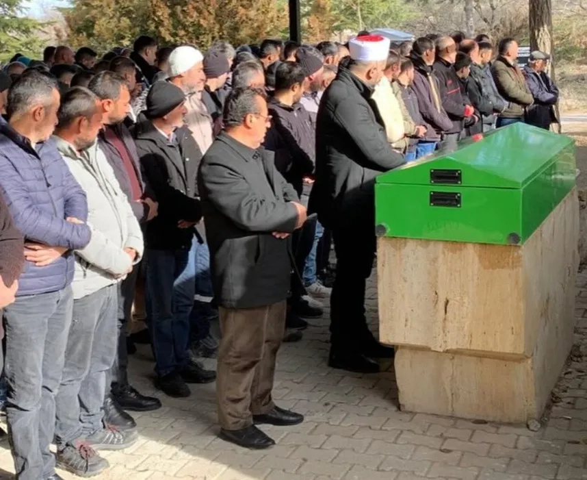 Üzerine Beton Blok Düşen İşçi Hüseyin A., Gözyaşlarıyla Uğurlandı