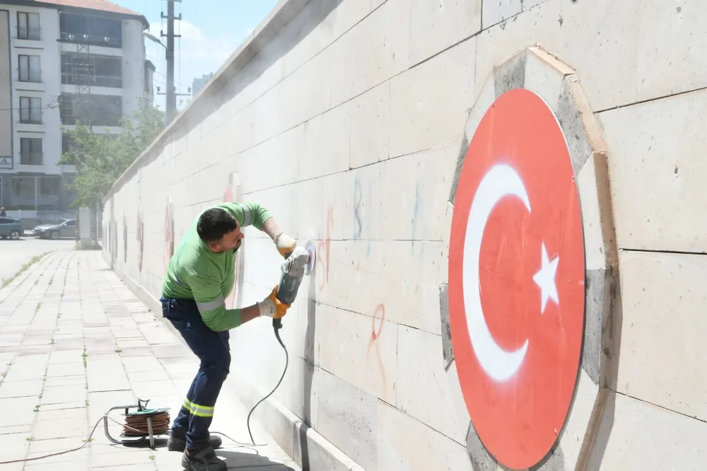 Aksaray Belediyesi, cadde ve sokakları rengarenk resimlerle süslüyor