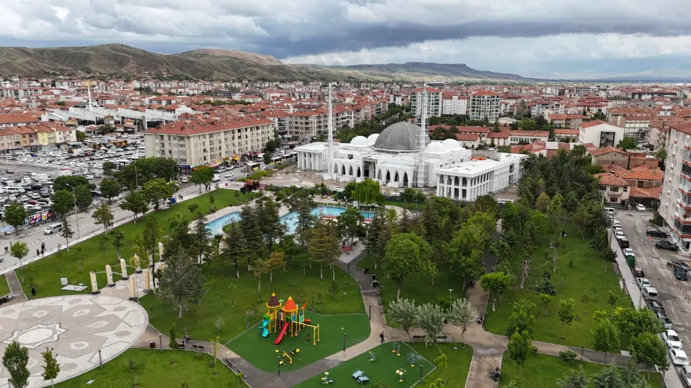 Selçuklu Cami ve Külliye projesi yüzde 75 oranında tamamlandı