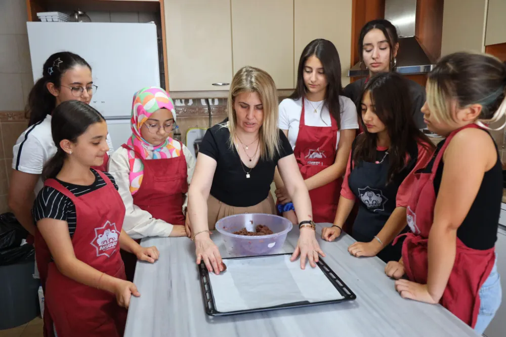 Kadın aktivite merkezlerinde anne-çocuk buluşmaları