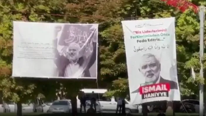 HAMAS liderinin posterini görünce Gaziler Atatürk