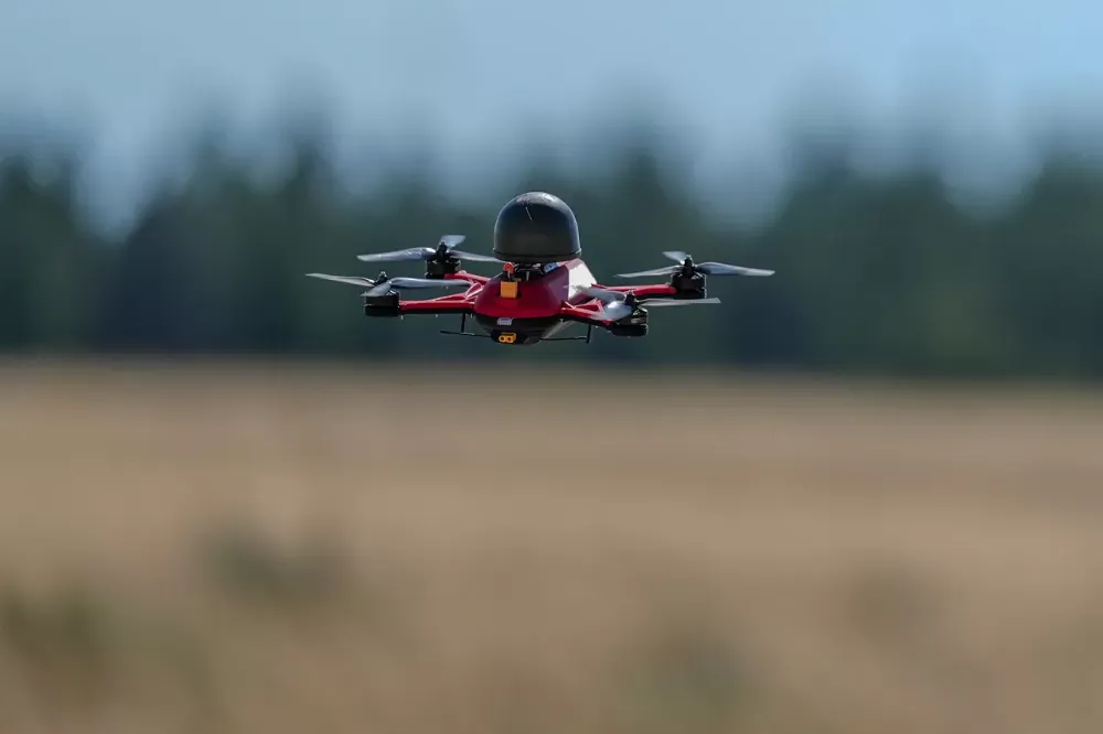 Türkiye’nin yeni kamikaze dronu AZAT göreve hazır