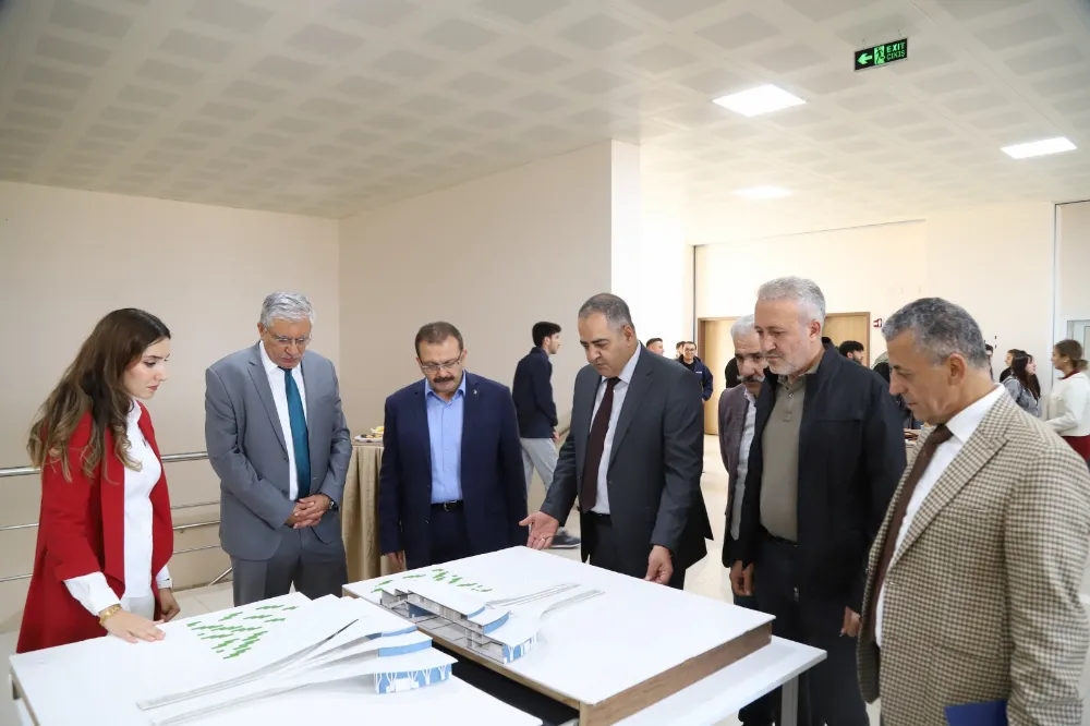 ASÜ’lü Genç Mimarların Projeleri Göz Doldurdu