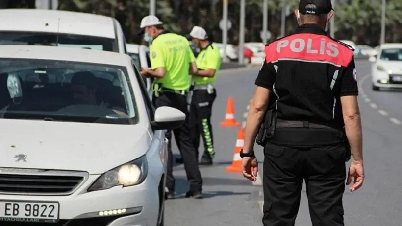 Trafik cezasına 24 saatte 2 kere zam geliyor. Sürücüler dikkat!