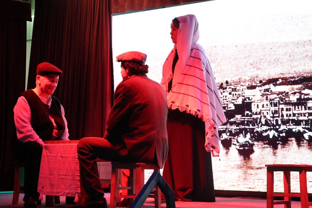 Mudanyalı tiyatrocular 