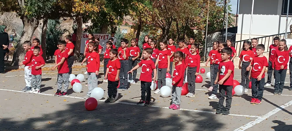 Cumhuriyet Coşkusu Ihlara Vadisi’nde Yankılandı