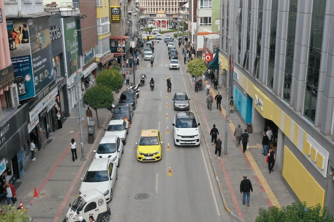 Balıkesir’de çift sıra park sorununa çözüm