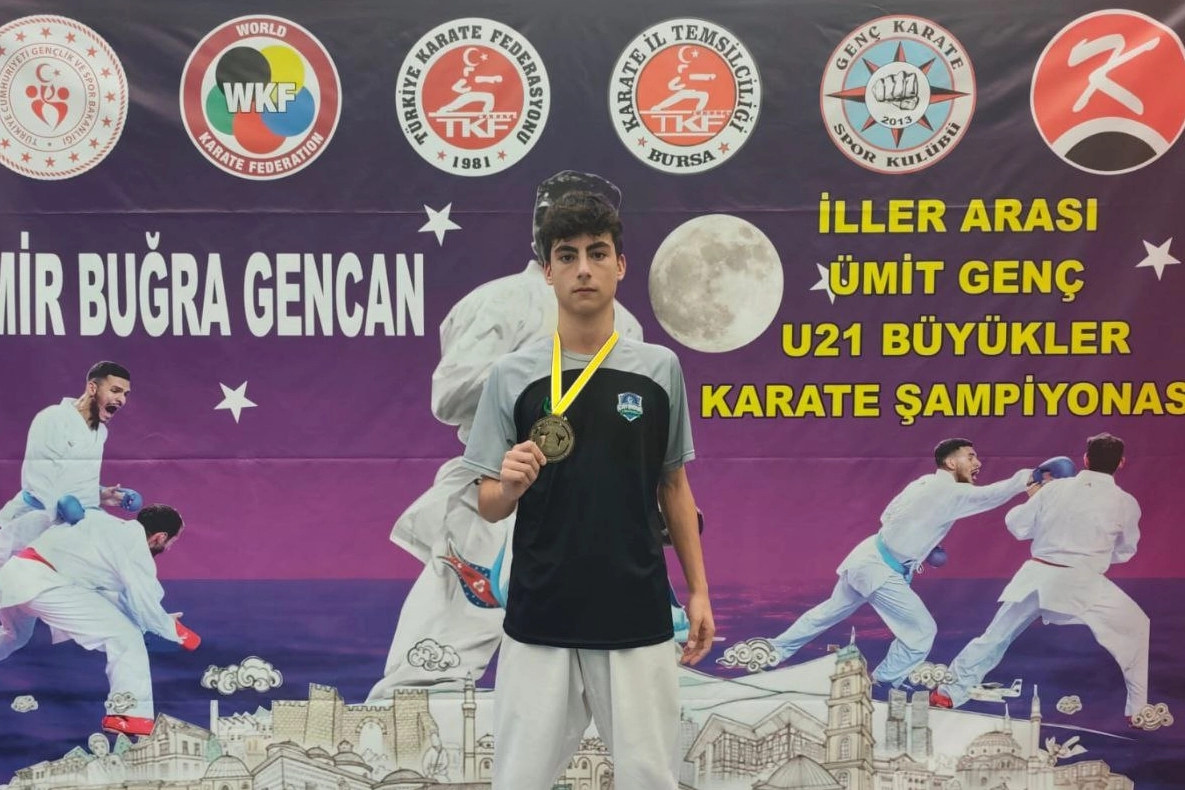 Çayırovalı karatecilerden üç madalya birden