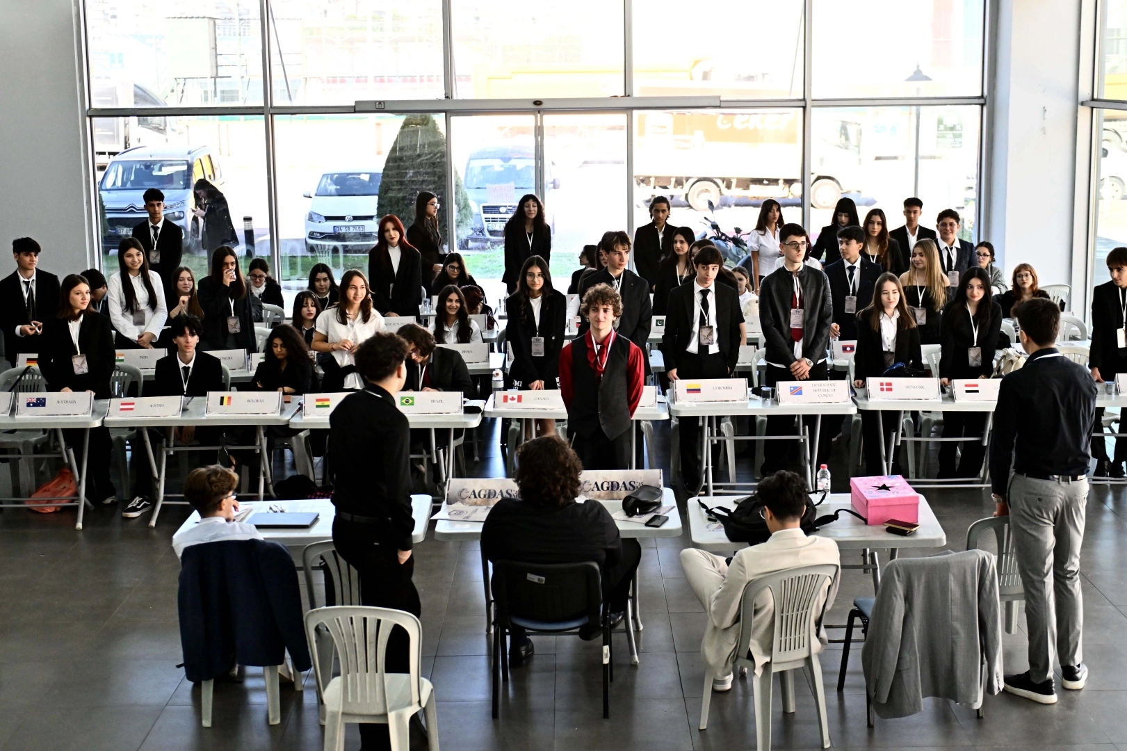 Genç delegeler ASSİM’de basın özgürlüğünü tartıştı