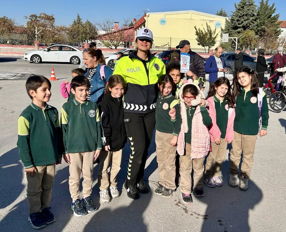 Aksaray Polisi Ara Tatil Sonrası Okullarda Tam Kadro Güvenlik Denetiminde