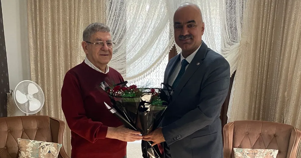 MHP’den Ahde Vefa Ziyareti: Emekli Öğretmen Cemil Demir’e Anlamlı 24 Kasım Buluşması