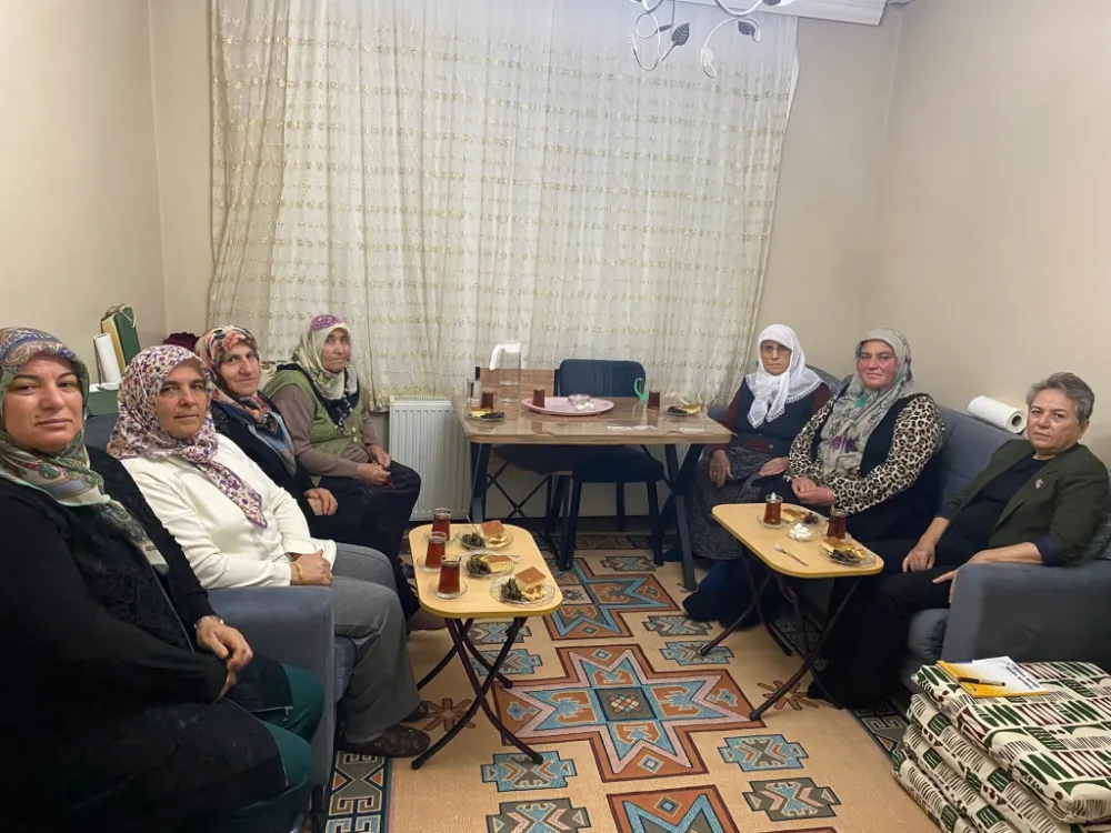 MHP KAÇEP, “Hayırlı Günler Komşum” ile Laleli’de sahaya indi