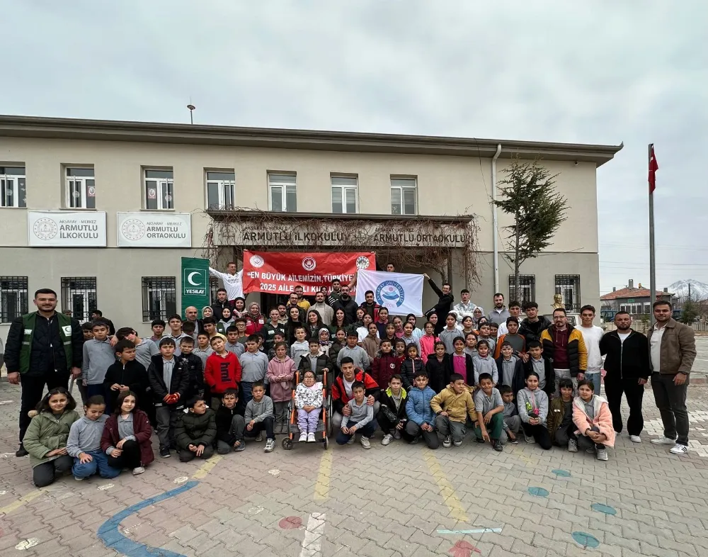 Üniversiteli Gençlerden Örnek Davranış: Miniklere Spor, Sağlıklı Yaşam ve Farkındalık Eğitimi