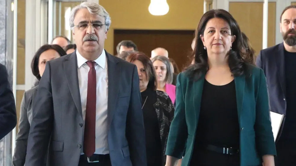 DEM yarın MHP ve DEVA Partisi