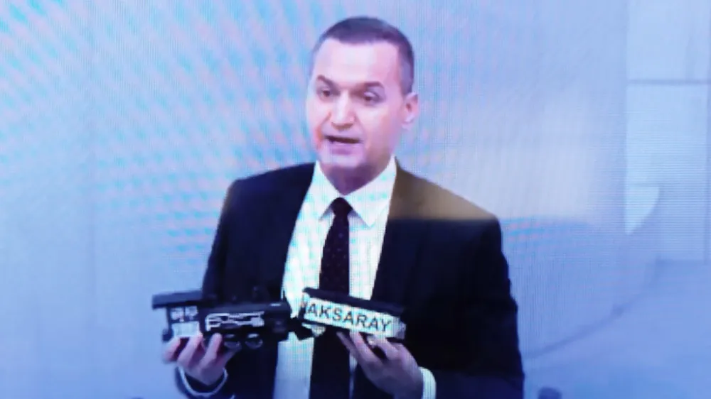 Yaldır’dan Bakana Sert Çıkış: “Aksaray’a Tren Sözünüz Oyuncak Trene Döndü”