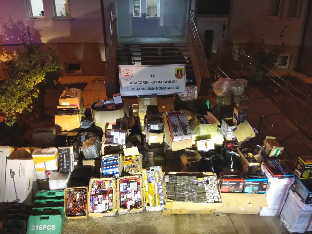Ağaçören’de Dev Operasyon: Tır Dolusu Kaçak Ürün Ele Geçirildi