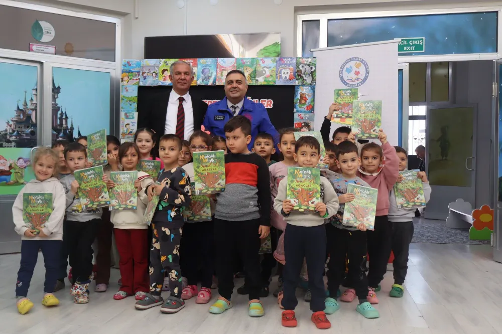 Aksaray’da Bilim Kıvılcımı: Okullarda TÜBİTAK Dergi Dağıtımıyla Minik Beyinlere İlham