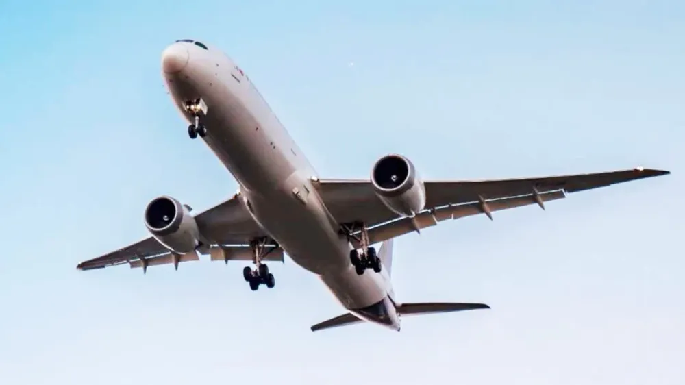 Üç şehirde uçak seferleri iptal