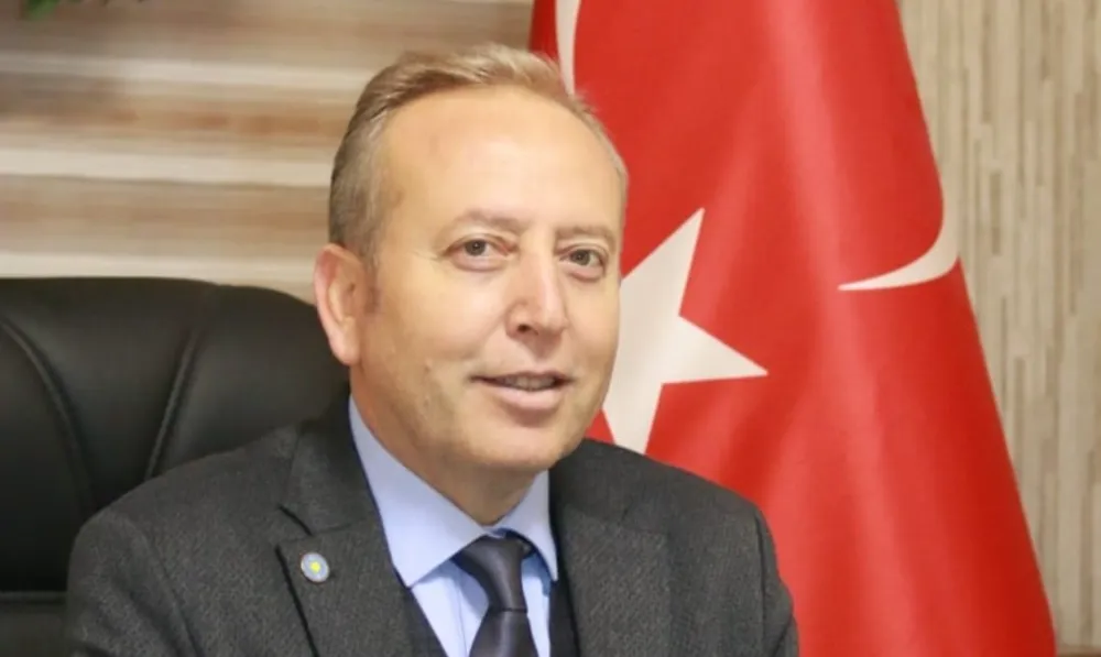 Faruk Ağır’dan Türk Diline Anlamlı Vefa