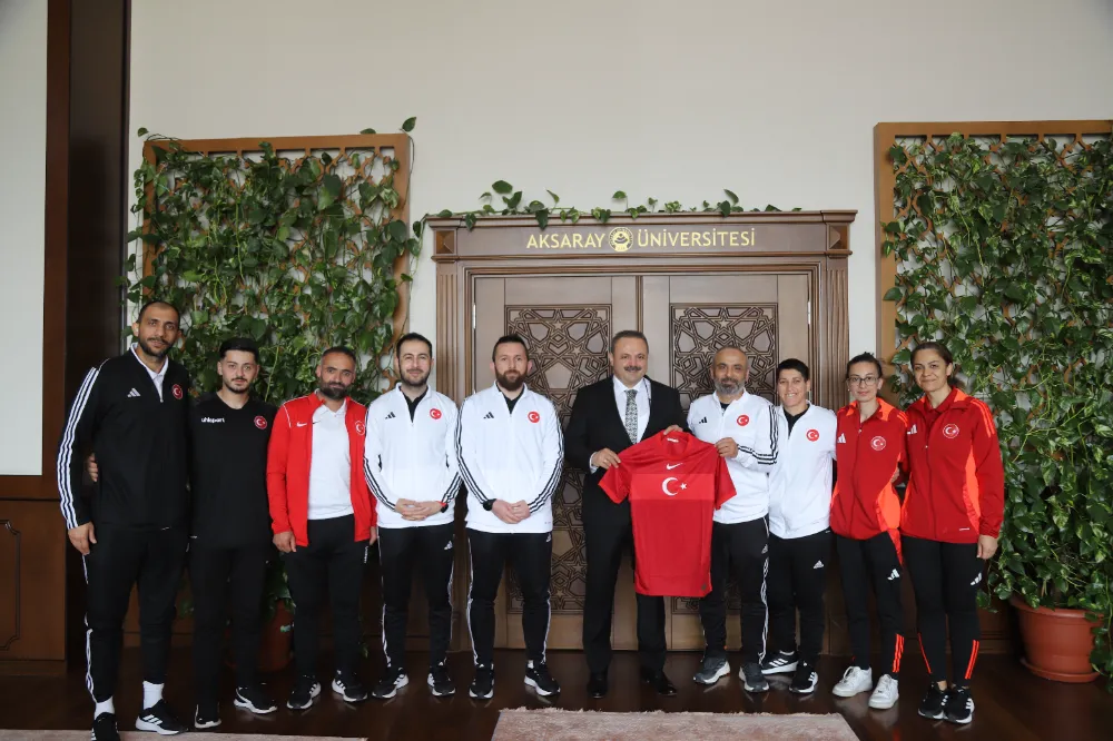 Futsal Milli Takımlarından ASÜ’ye Anlamlı Ziyaret