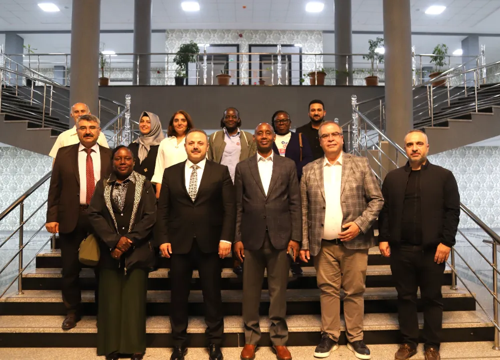 Kıtalararası Akademik Köprü: ASÜ ile Uganda Arasında Güçlü İş Birliği