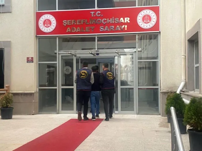 JASAT’tan Kaçamadı! Hırsızlık Zanlısı Ankara’da Kıskıvrak Yakalandı
