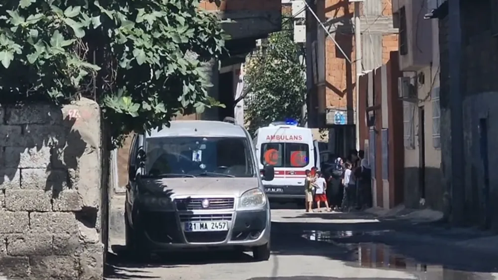 Anne oğlunu kurtarmak için şikayetçi oldu