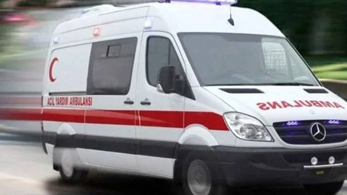 Parkta Kanlı Hesaplaşma: Boğazına Şişe Sapladı