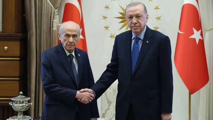 Erdoğan ile Bahçeli telefonda görüştü!
