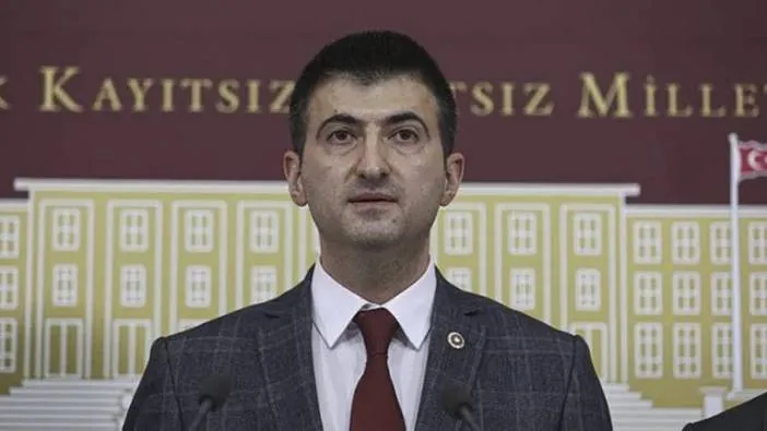 Siyasi lideri milliyetçi ilan etti…