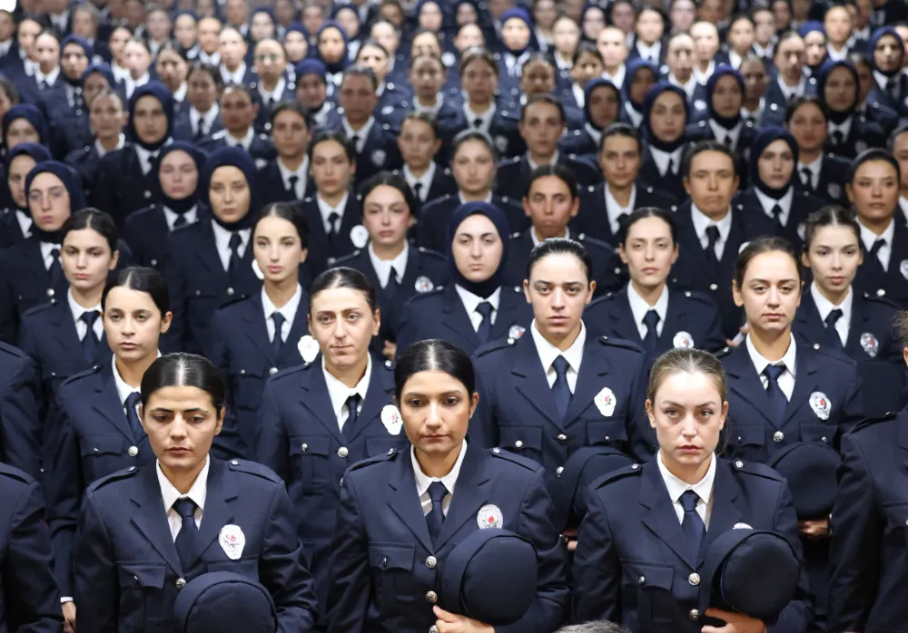 277 Genç Polis Adayı Göreve Uğurlandı