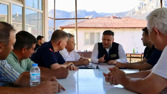 Vali Sözer yangından etkilenen köyleri ziyaret etti