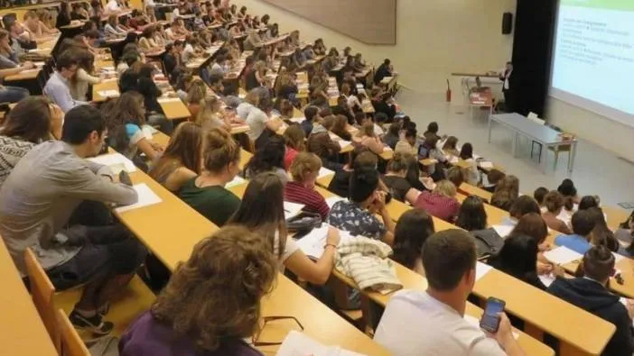 Vakıf üniversite ücretleri 1,5 milyonu aştı