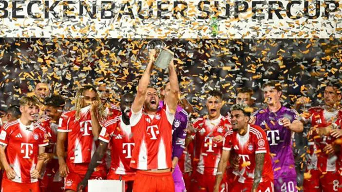 Bayern Münih 11.kez süper!
