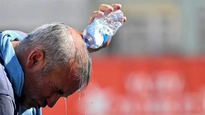 Sıcak dalgası yaşlıları vuruyor! 