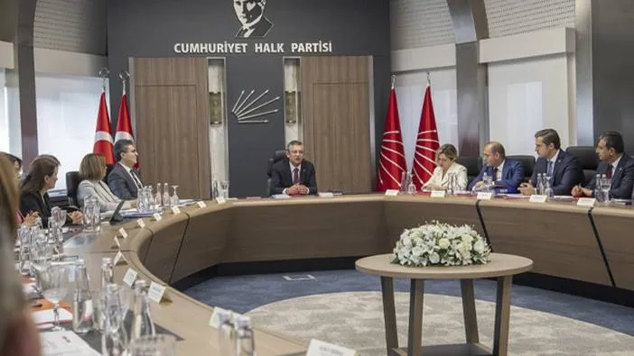CHP yönetiminin hamlesi ortalığı sallayacak! 
